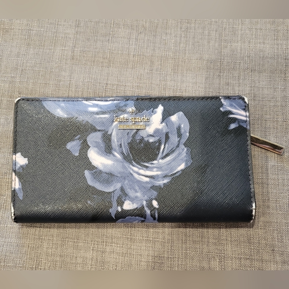 Kate Spade Shore Street Night Rose Lacey Wallet
